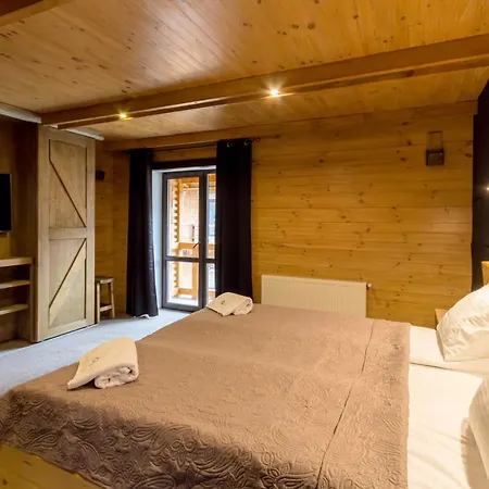 Hotel Forest *