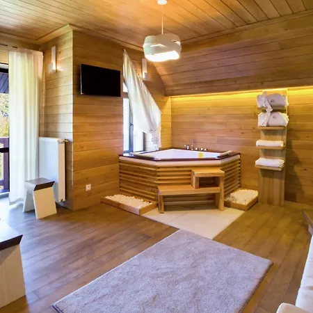 Hotel Forest *